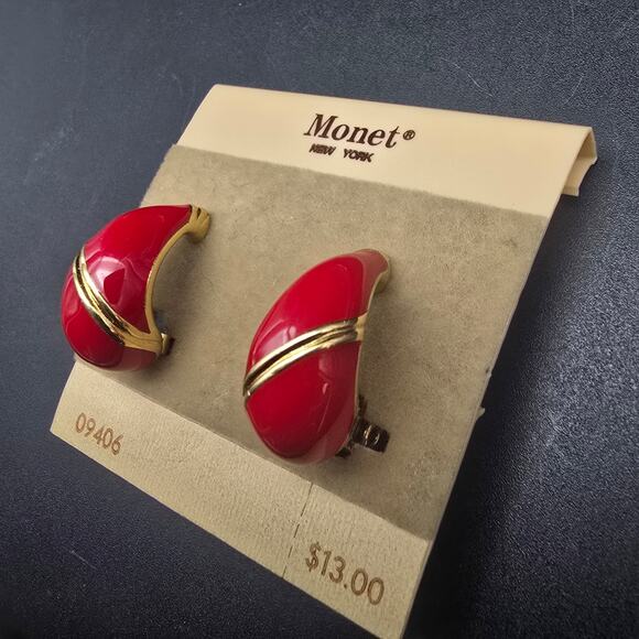 Monet Red Enamel Half Hoop Clip On Earrings On Card NOS Vintage - Picture 2 of 6